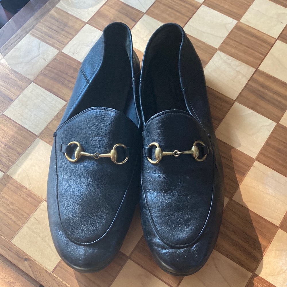 Authentic Gucci Women’s Loafers size 37